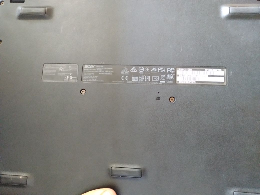 Acer noteboki holti yahshi