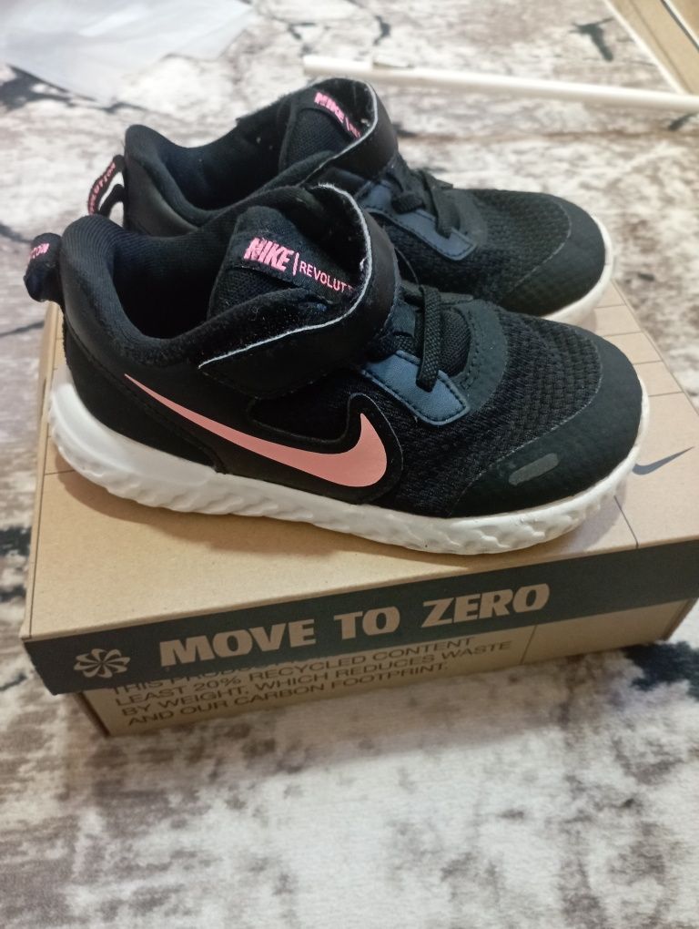 Детски маратонки nike