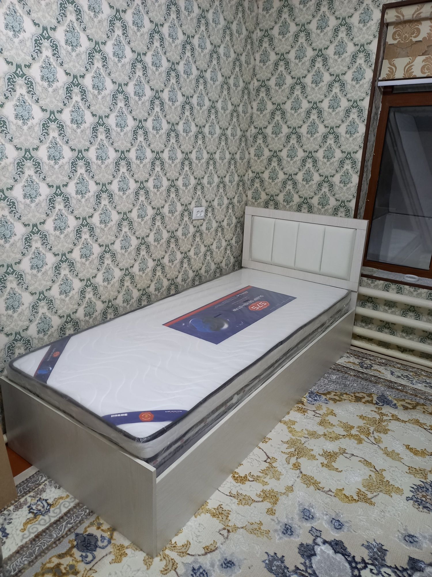 Kravat Divan Krovat Artapped