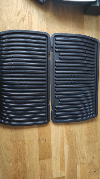 Tefal OptiGrill+ XL, като чисто нова, използвана 2-3 пъти, с гаранция