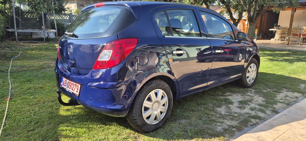 Opel Corsa 1.2 benzina, an 2009