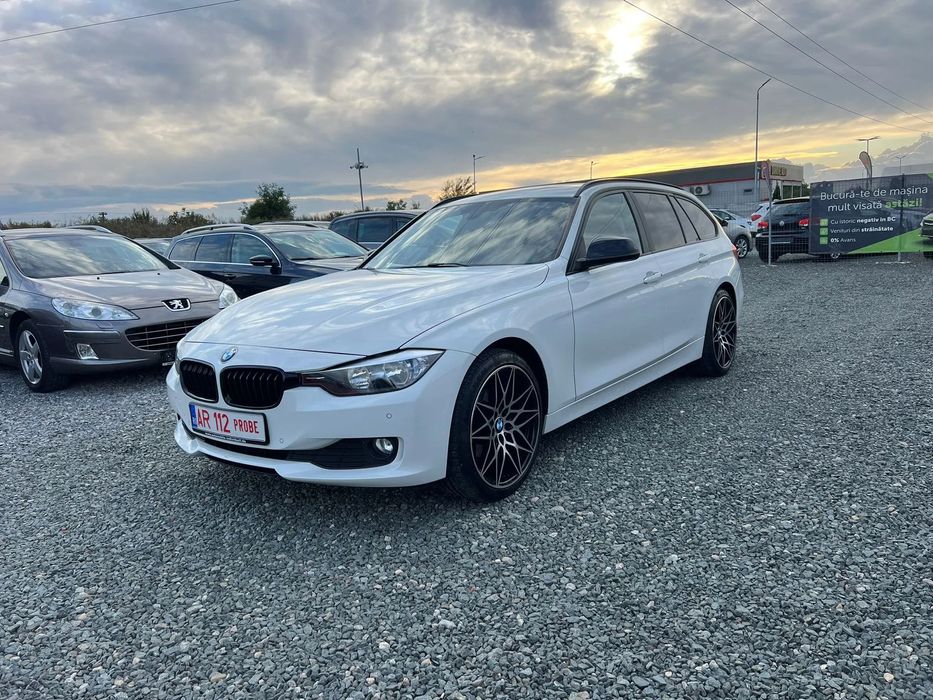 BMW Seria 3 F31 - 2.0D 116CP - 2014 - Portbagaj El. - Moduri de condus - Navi