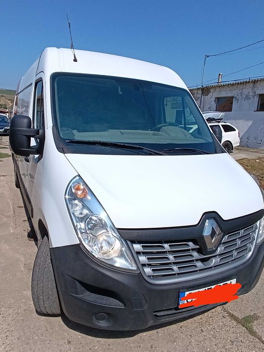 Vând Renault Master