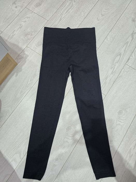 Черен дамски клин с повдигащ ефект