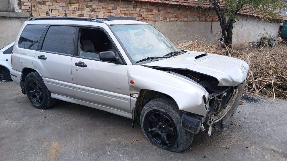 Скорусна кухня автомат Субару Форестър 2.0