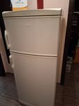Хладилник Gorenje с горна камера