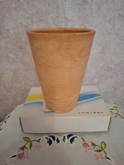 Старинни керамични Вази