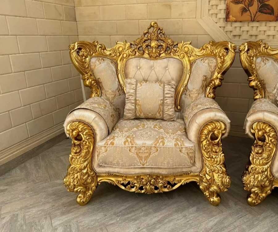 Диваны два кресла мебель глазам