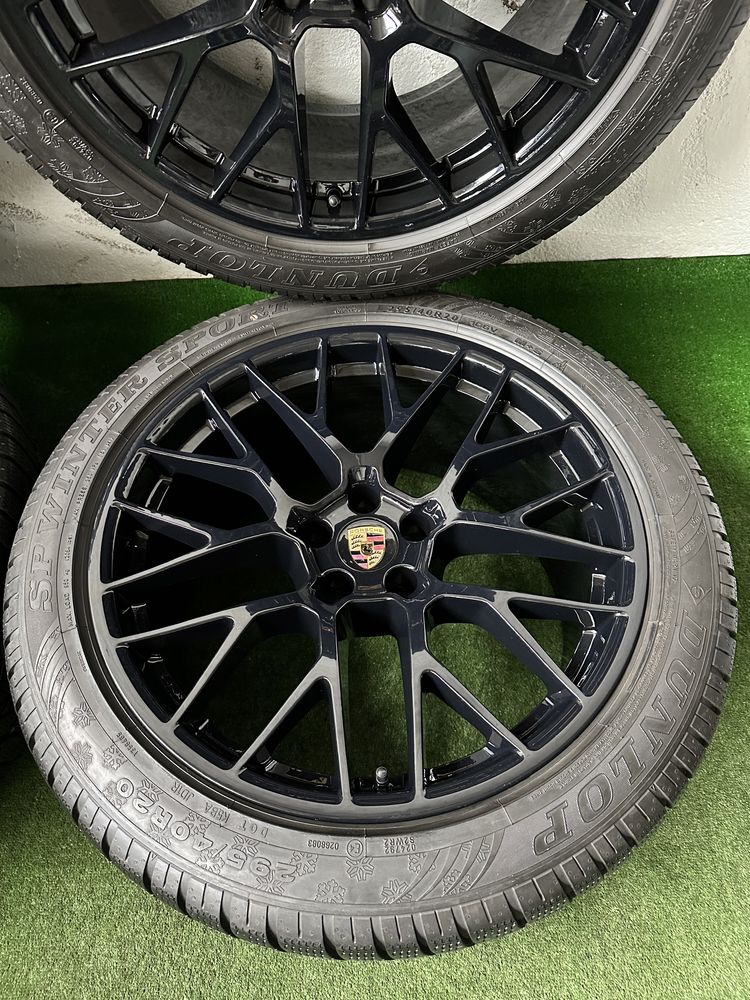 Jante/Roti iarna Originale Porsche Macan RS SPIDER BLACK EDITION R 20