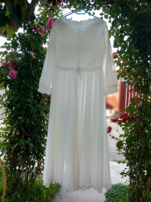 Rochie de nuntă .