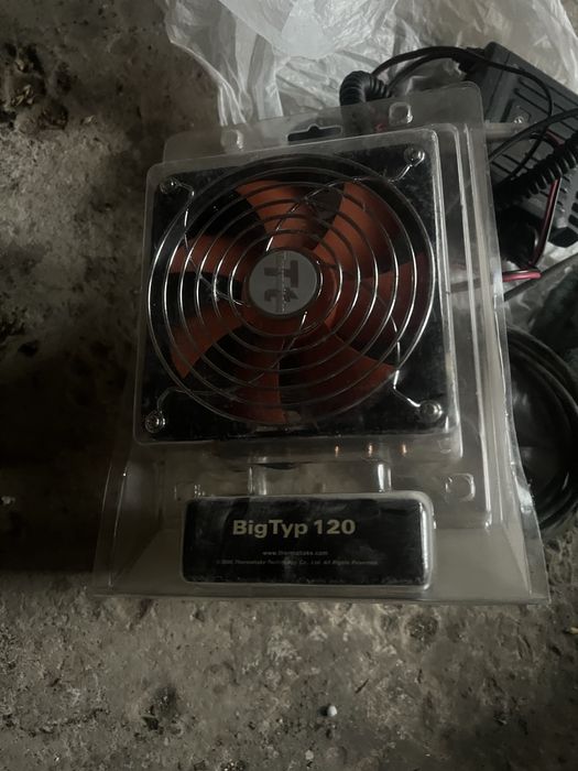 Vand diverse lucruri