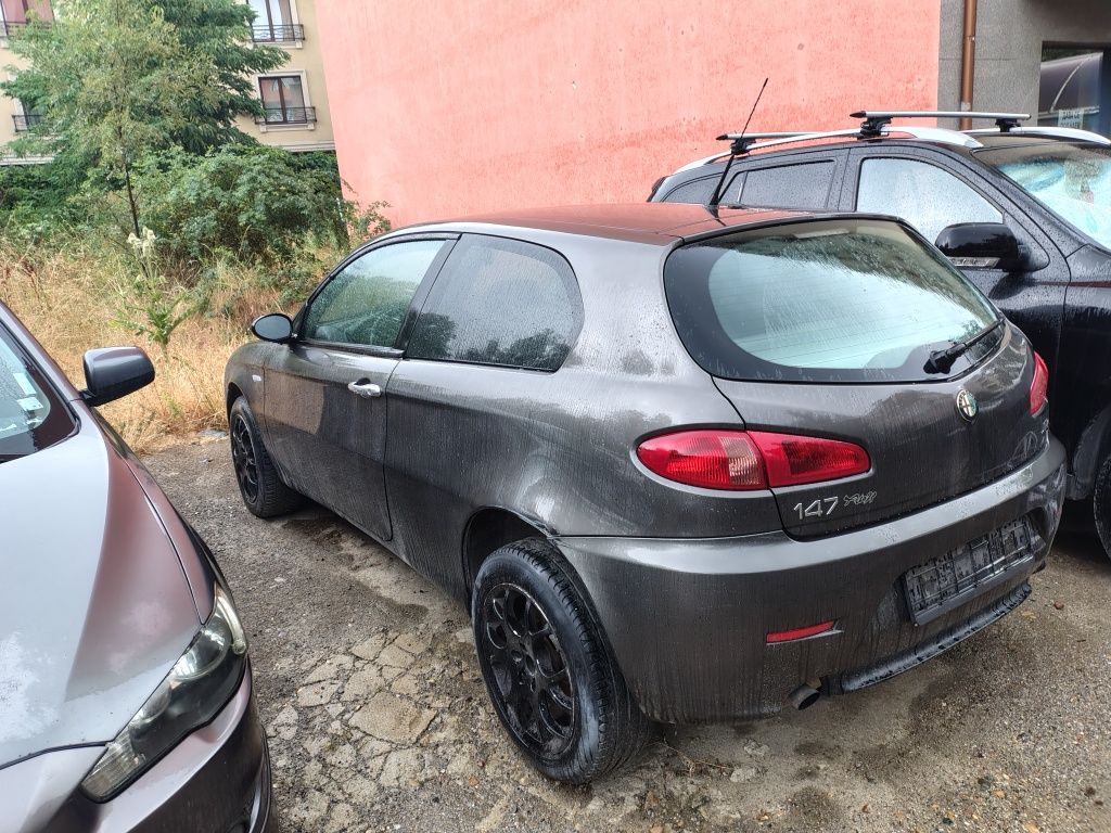 Alfa Romeo 147 1.9JTD 120к.с - 2007г. - НА ЧАСТИ (ВСИЧКО Е НАЛИЧНО)