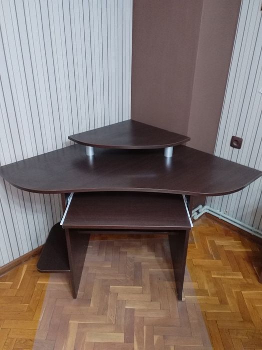 Бюро ъглово цвят венге