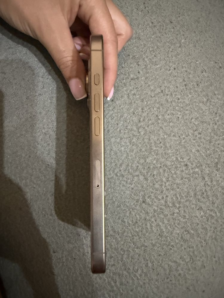 Iphone 16 pro 256 gb  в ГАРАНЦИЯ