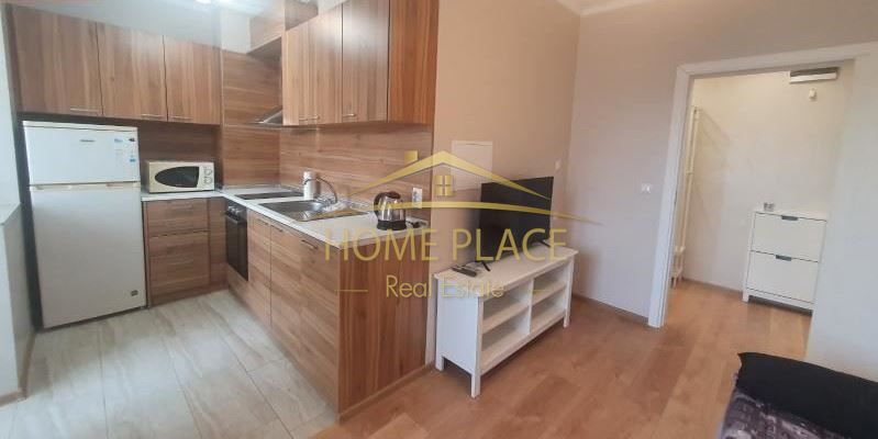 ТРИСТАЕН апартамент под наем - Завод Дружба