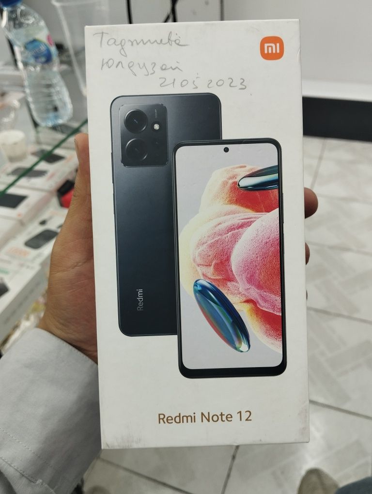 Redmi note 12 sotiladi srochniga