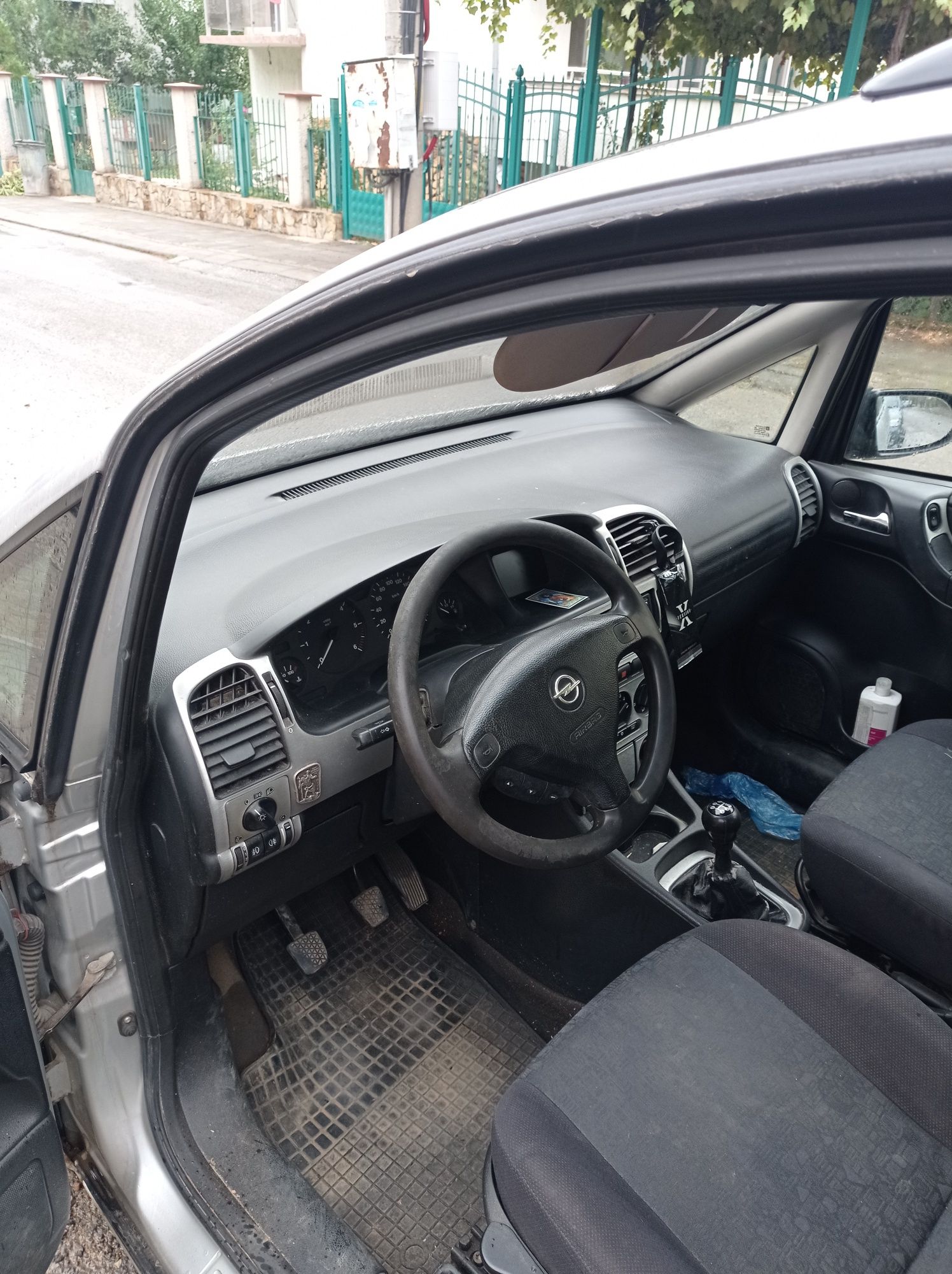Опел Зафира 2.0 dti 101 hp  На части