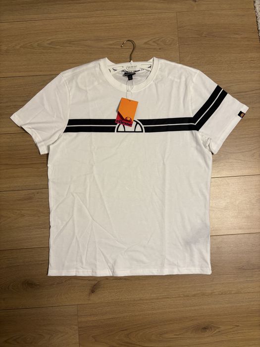 Tricou Ellesse Original - Nou cu eticheta - Marimea M Alb Barbati