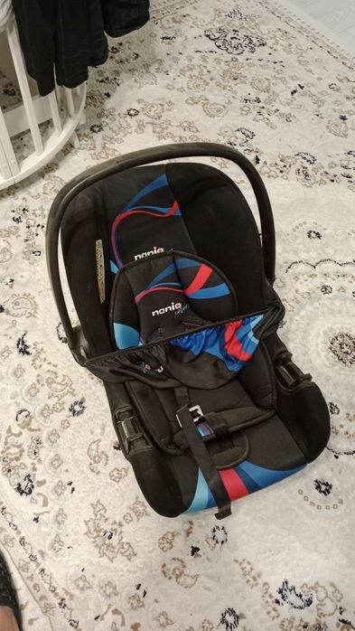 Авто люлька . Автокресло .