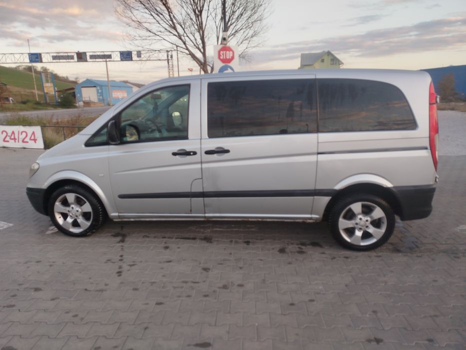 Vand sau schimb mercedes vito