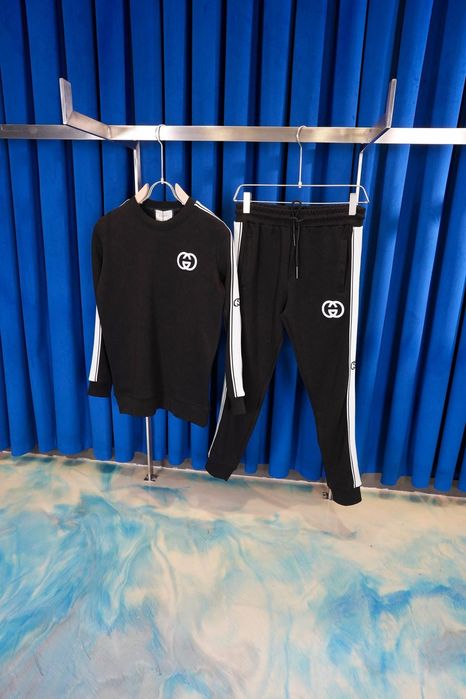 Мъжки екипи различни модели