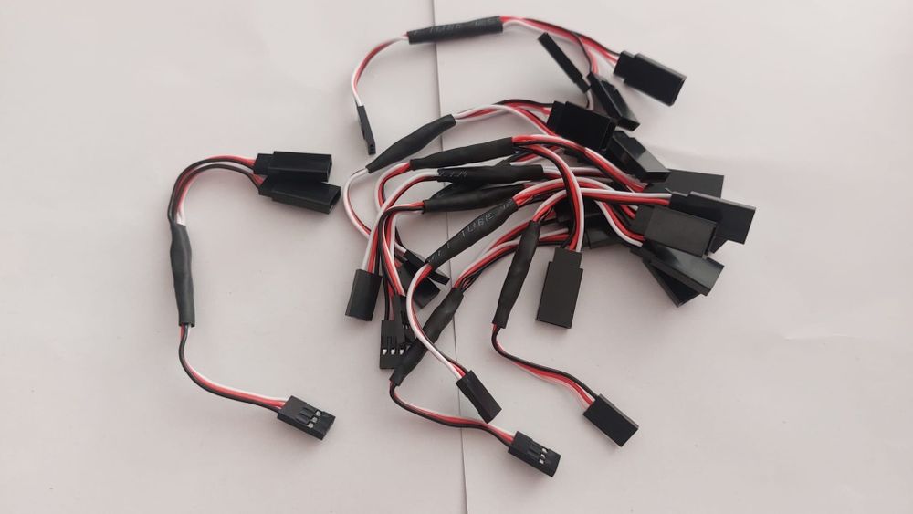 Kit lumini automodel rc cu 8 sau 12 leduri cablu y mufa esc servo