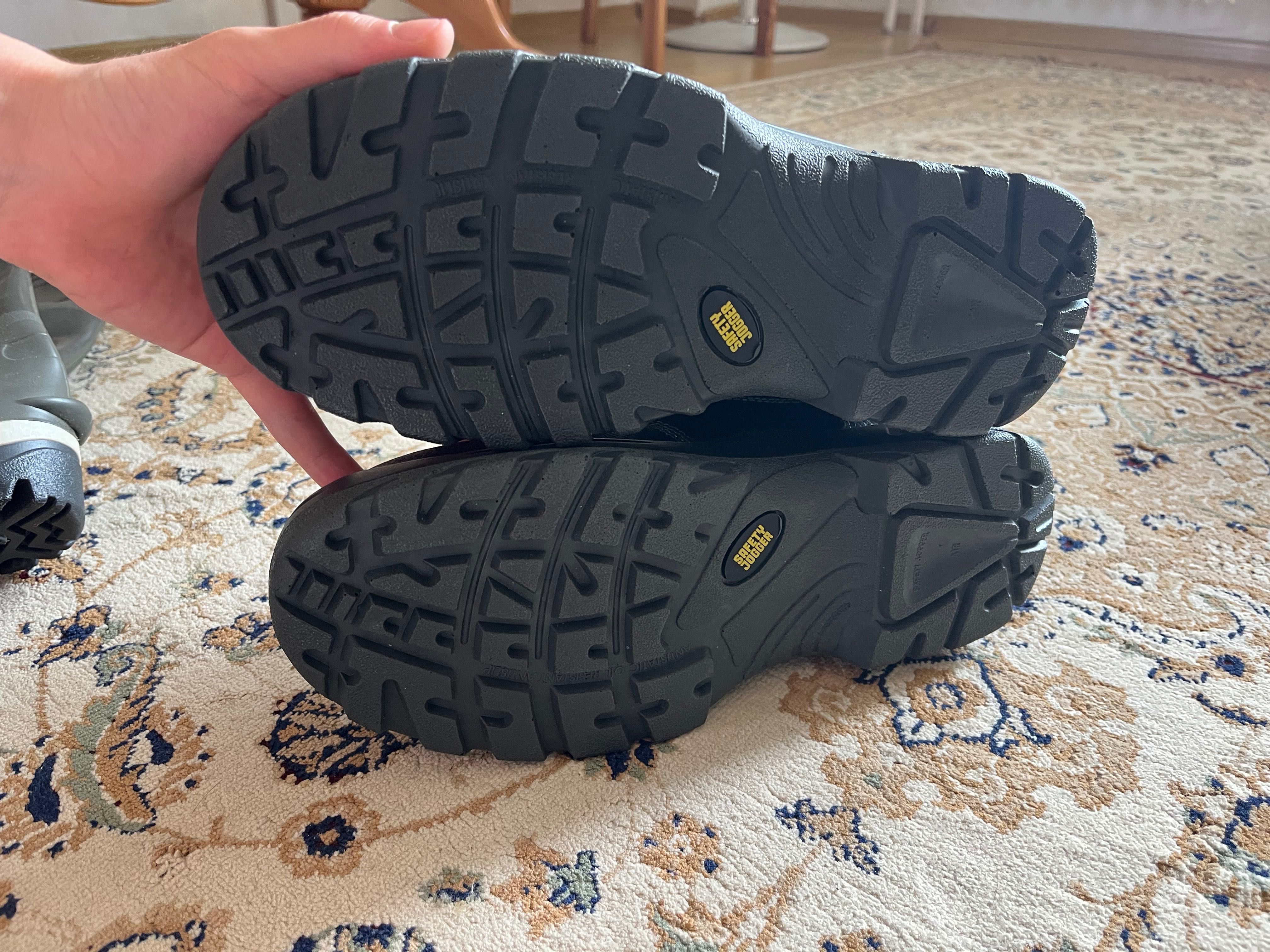 Ботинки рабочие safety jogger