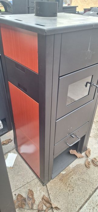 Vand centrala pe lemne