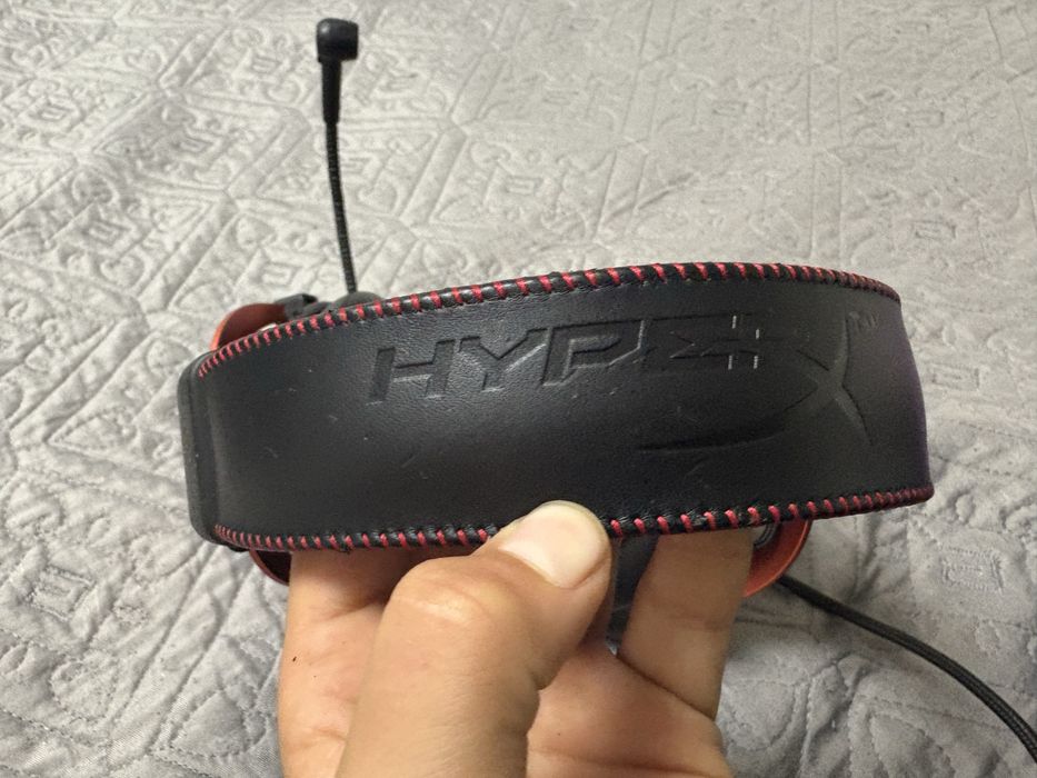 Casti gaming Hyperx