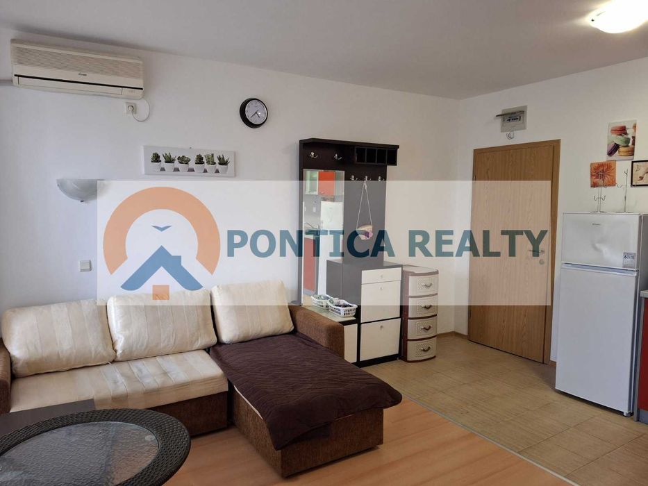 Продава се Двустаен апартамент в к.к. Слънчев бряг - 63 кв.м за 1112 €/кв.м - Снимка #1