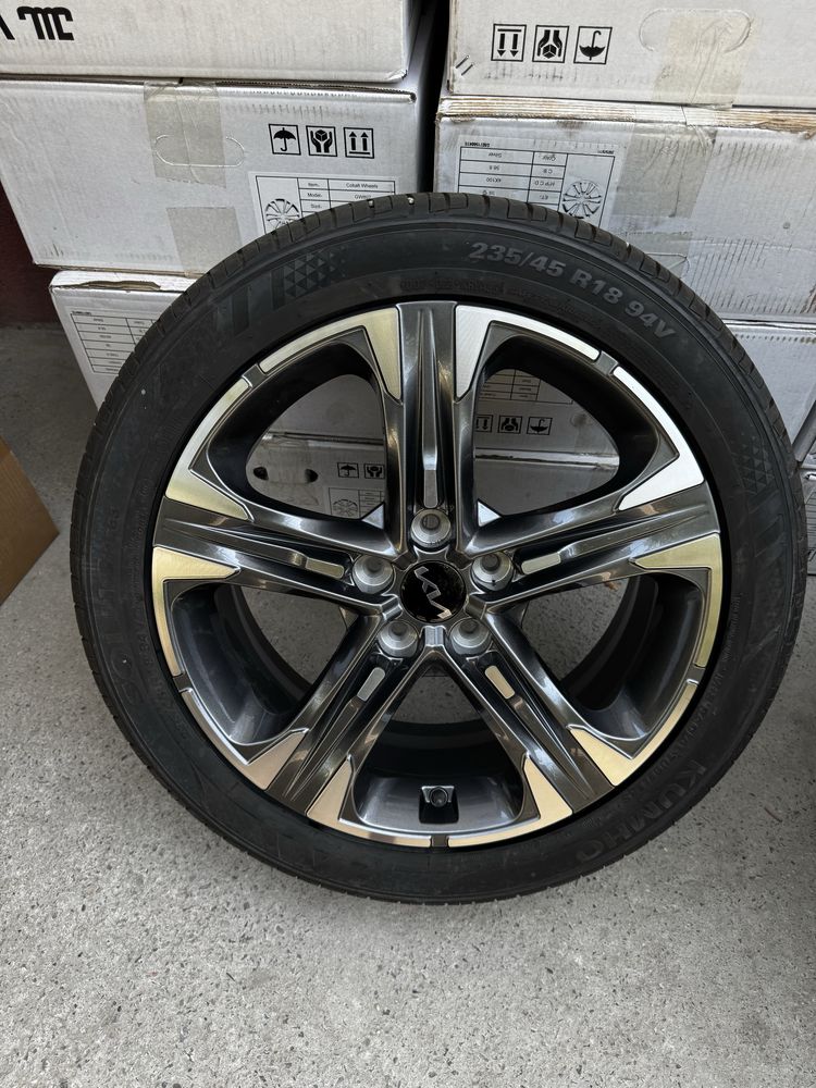 R18 Kia Gt line yangi deska balon