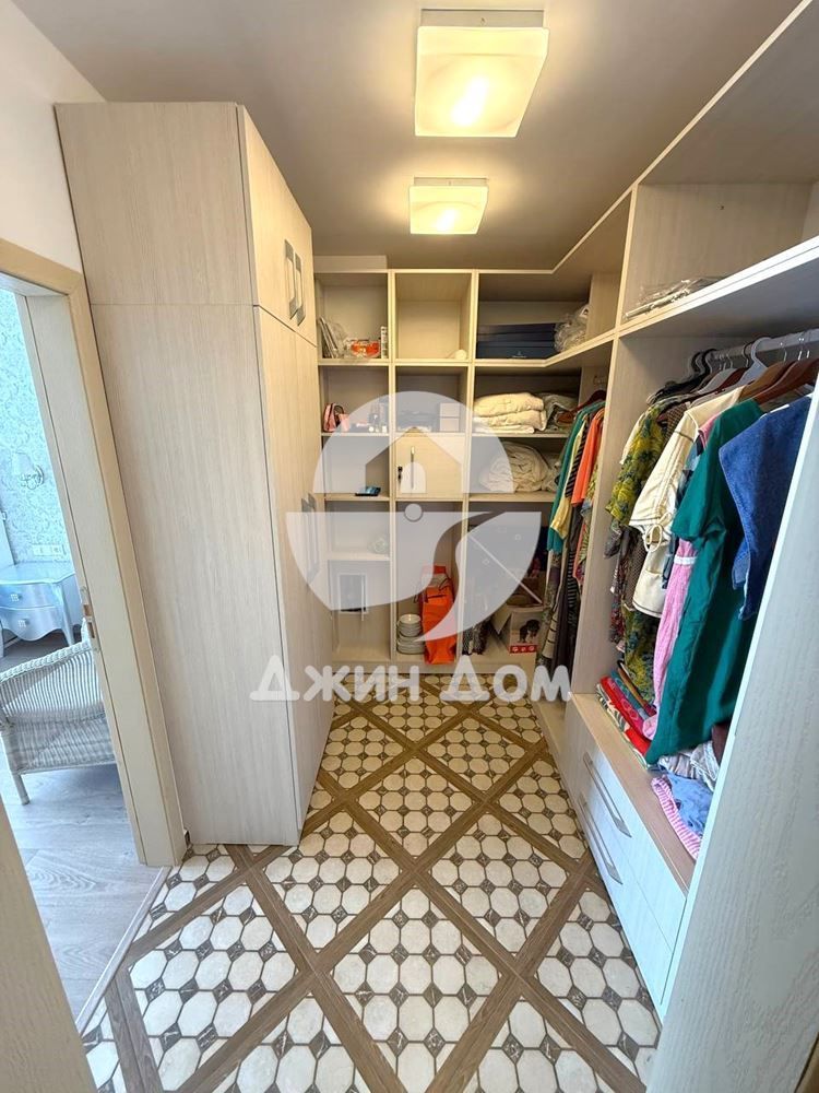 Луксозен тристаен апартамент в к-с „Хармони палас“, к.к. Слънчев бряг