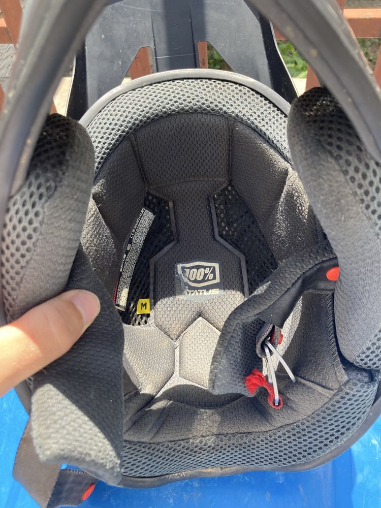 Каска Cube Status x 100%