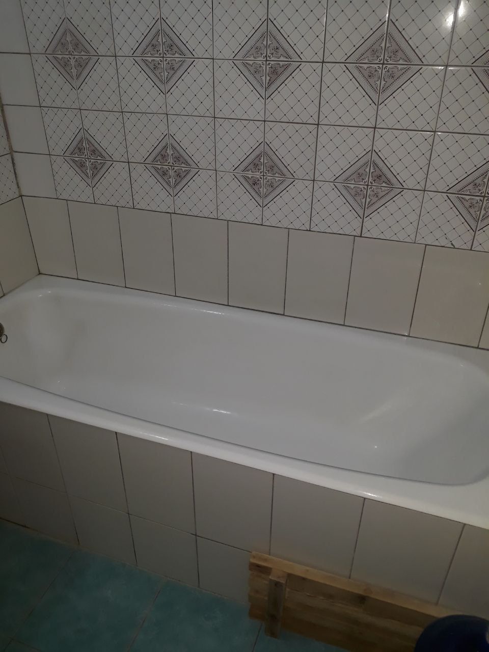 4 комн. квартира, 4/8/9. Сергели 7. Метро "Yangihayot" - 400 м