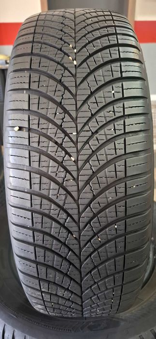 4бр. 215/65/16 Goodyear 6.3mm грайфер, дот 24г. Безплатен монтаж