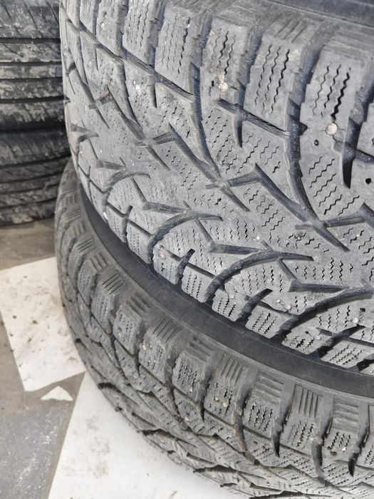 Шины зимние шипованные Тойо р16
