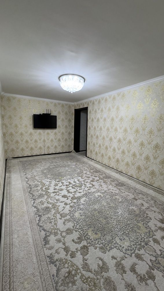 Срочно продаётся квартира 2/5/5 Каракамыш 1/2 Qoraqamish