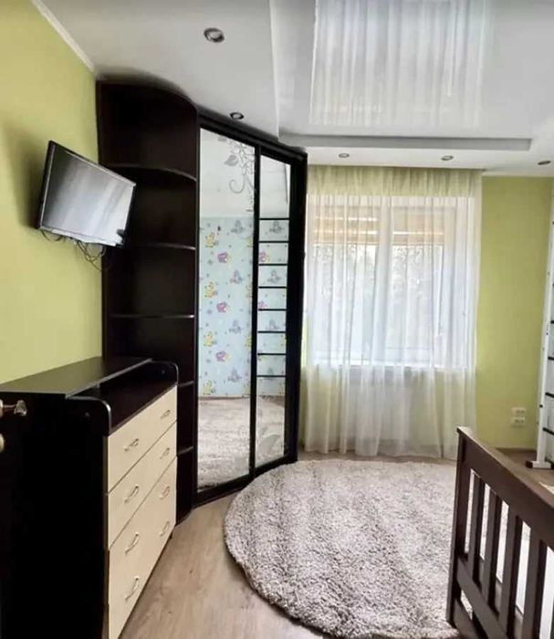 Дава се под наем Двустаен апартамент в София, Зона Б-18 - 70 кв.м за 484.5 € - Снимка #2