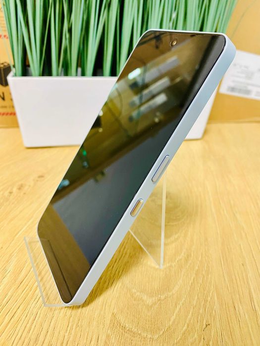 НОВ !!! Nothing Phone (3a) Pro, 256GB, 12GB RAM, 5G, Grey, 100%