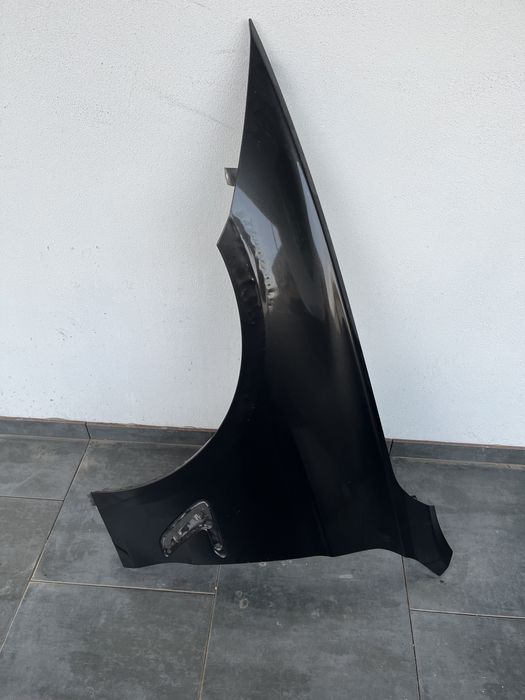 Aripa stanga fata bmw seria 3 gt