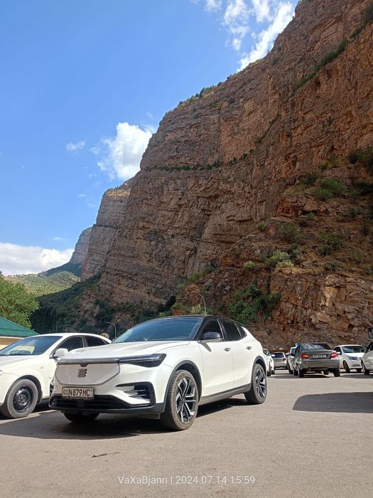 Enovate Me7 sotiladi