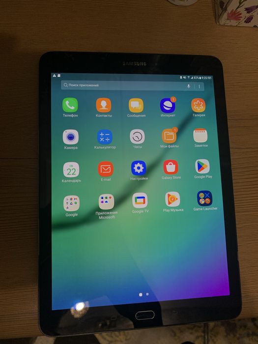 Samsung Galaxy Tab S2 — 32 ГБ | Рабочий, есть следы использования