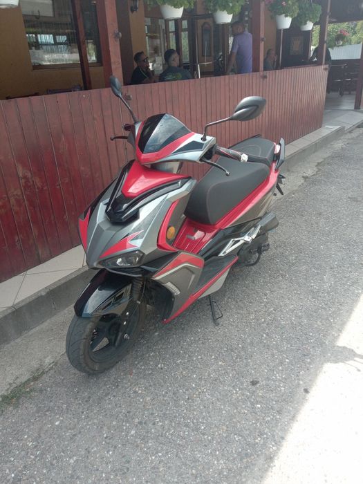 Scuter GT-Union că nou