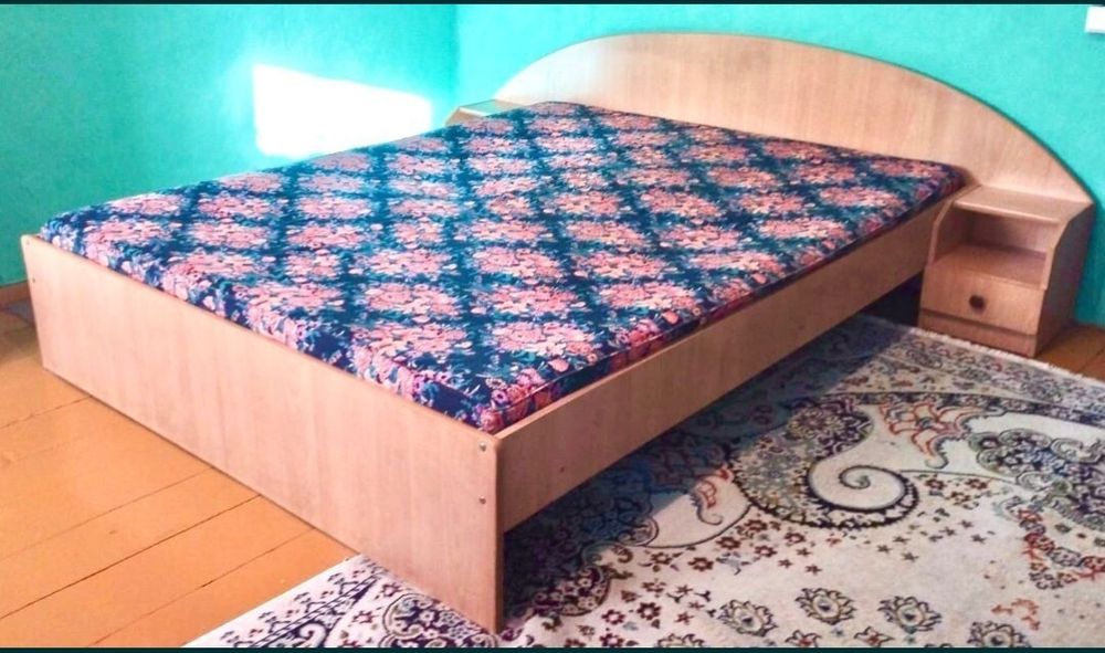 Продам кровать в хорошем состоянии