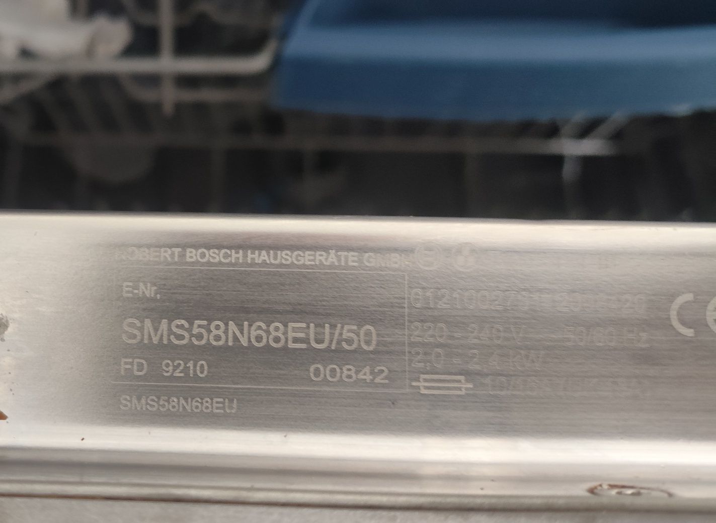 Съдомиялна Bosch 60 см свободно стояща  3 кошници inox А++