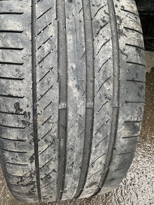 Anvelope vara 255/45 R19 2Continental+2Pirelli