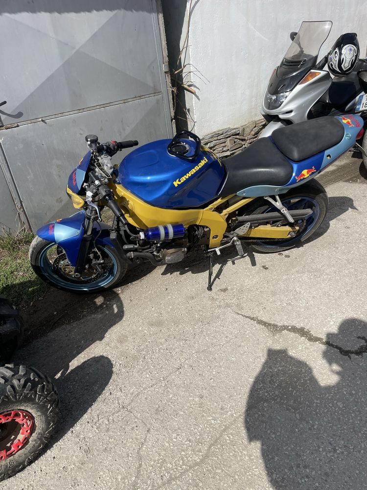 Kawazaki zx6r 2000