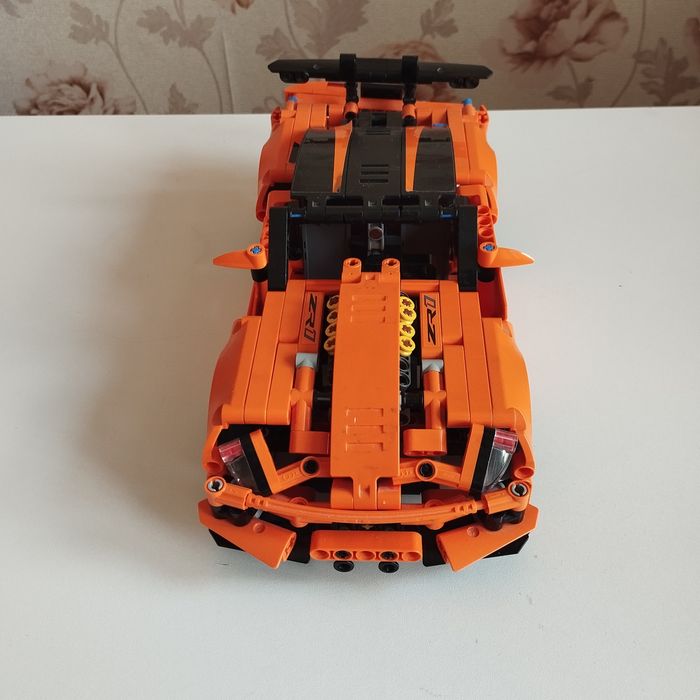 Лего техник , машина