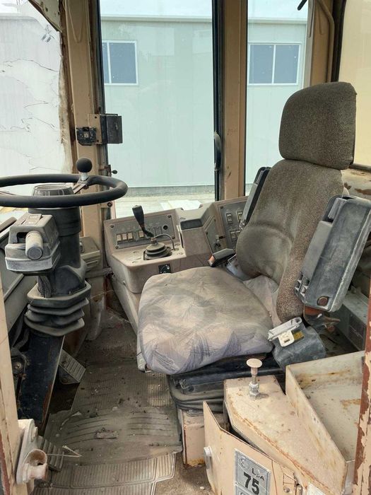 Caterpillar 950 F fara motor pentru piese