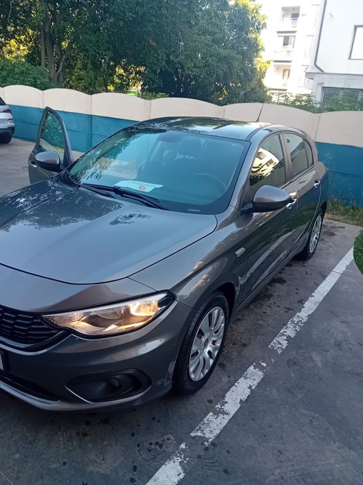 Proprietar vand Fiat Tipo intretinut excelent